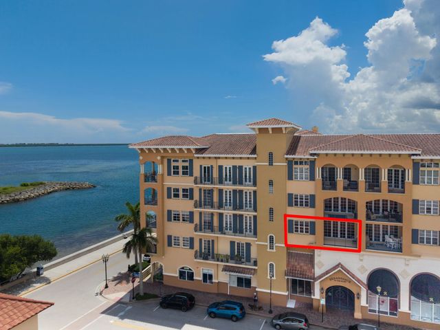 20 Orange Avenue #306, Fort Pierce