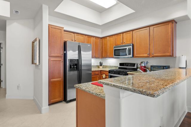 5 of 46 - 20 Orange Avenue #306, Fort Pierce, FL