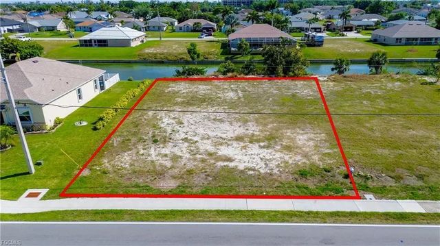 5 of 10 - 136 Nicholas Parkway W, Cape Coral, FL