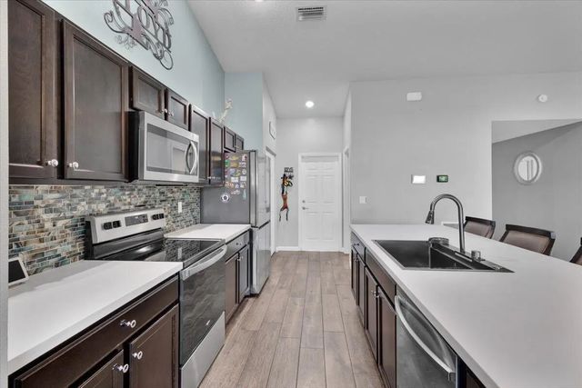 5 of 24 - 5263 Nw East Delwood Drive, Port St. Lucie, FL