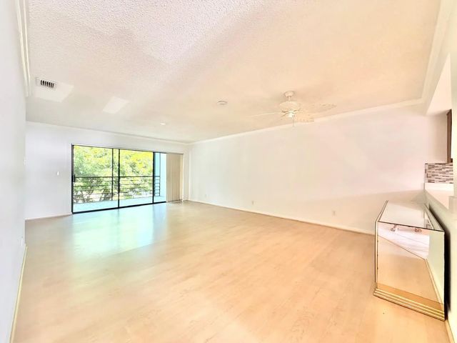 5 of 27 - 1811 Sw Palm City Road Sw #a-502, Stuart, FL