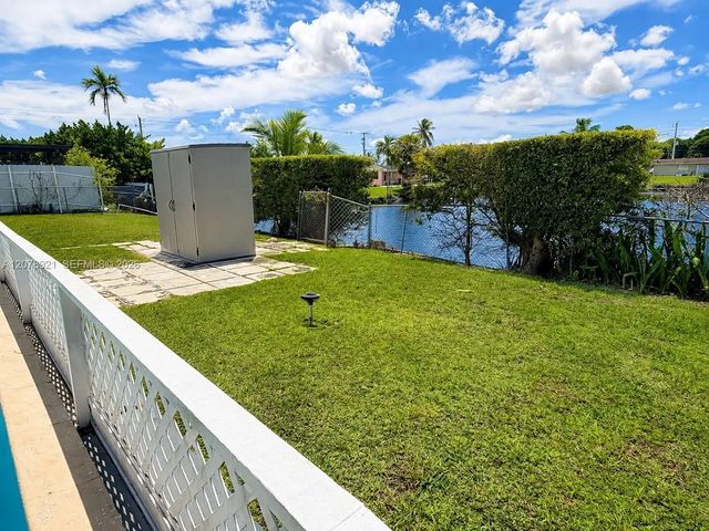2 of 14 - 1820 Nw 172nd Terrace, Miami Gardens, FL