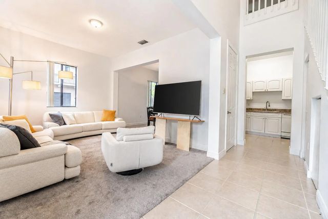 4 of 31 - 2514 Venetian Court #2514, Boynton Beach, FL