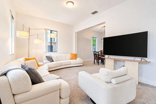 5 of 31 - 2514 Venetian Court #2514, Boynton Beach, FL