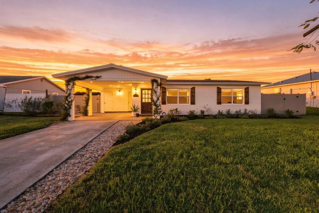 1803 Se Lafayette Street, Stuart