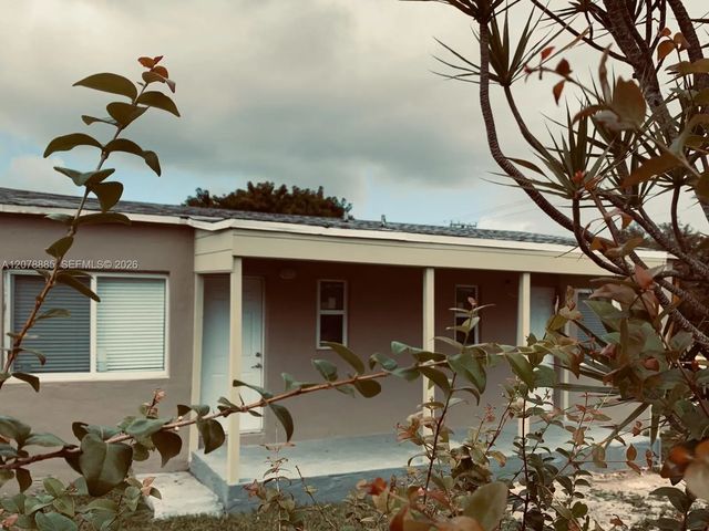 3 of 28 - 2129 Nw 75th Street, Miami, FL