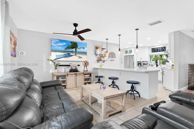 2 of 43 - 11660 Nw 38th Place, Sunrise, FL