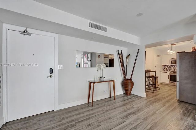 3 of 60 - 9195 Collins Avenue #1109, Surfside, FL