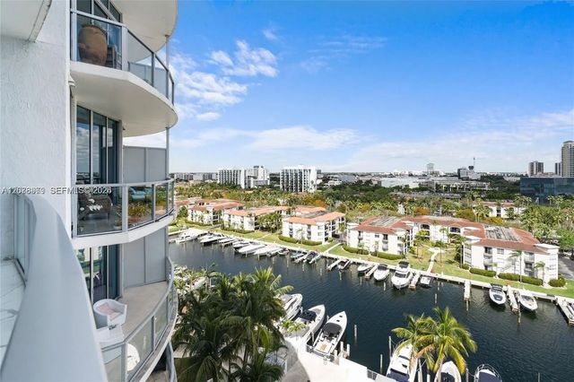 3 of 30 - 3029 Ne 188th Street #1021, Aventura, FL