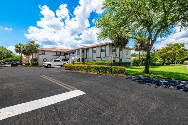 4 of 30 - 10675 Royal Palm Boulevard, Coral Springs, FL