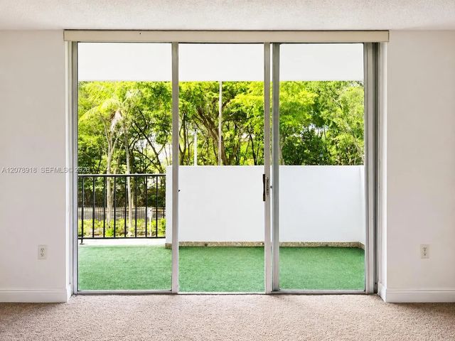 2 of 13 - 2780 Ne 183rd Street #215, Aventura, FL