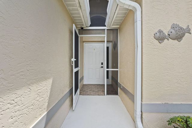 3 of 39 - 4265 Se Brittney Circle, Port St. Lucie, FL