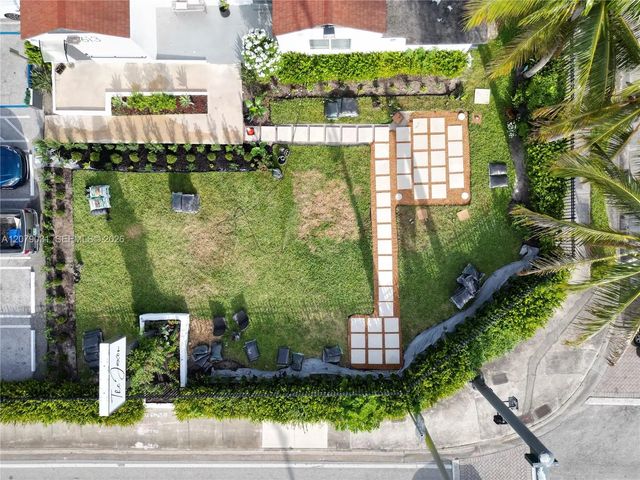 2 of 4 - 3613 Broadway, West Palm Beach, FL