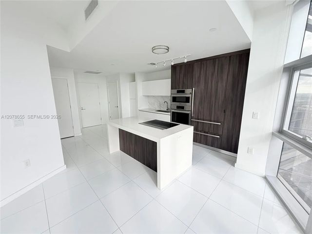 4 of 53 - 851 Ne 1st Avenue #3202, Miami, FL