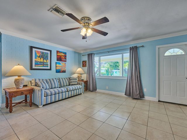 5 of 32 - 191 Se 27th Avenue, Boynton Beach, FL