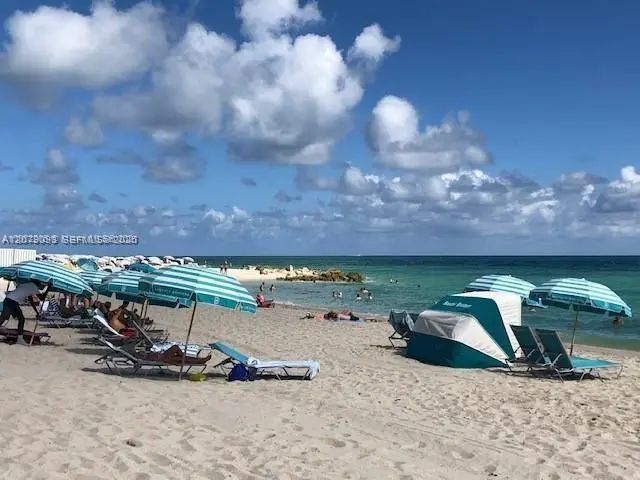 5 of 14 - 2899 Collins Avenue #544, Miami Beach, FL