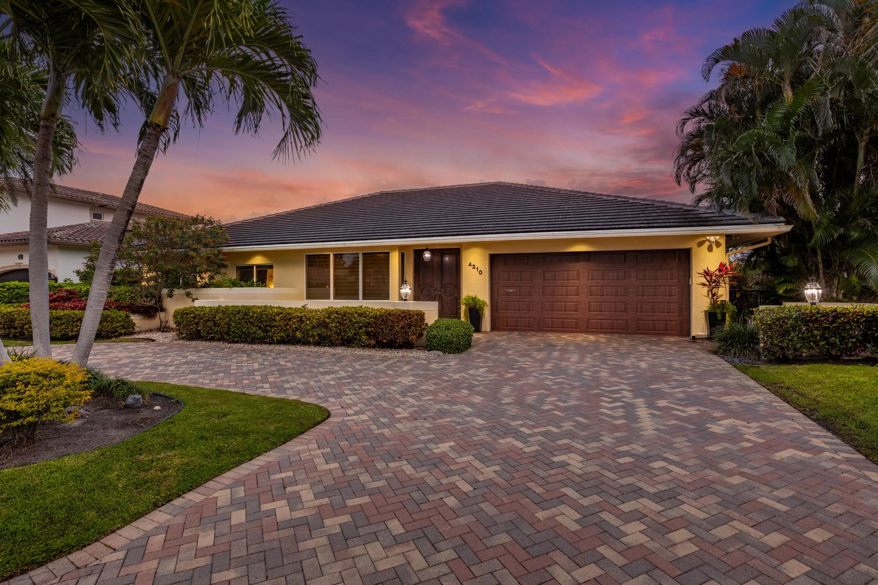 4210 Ne 23rd Avenue, Lighthouse Point