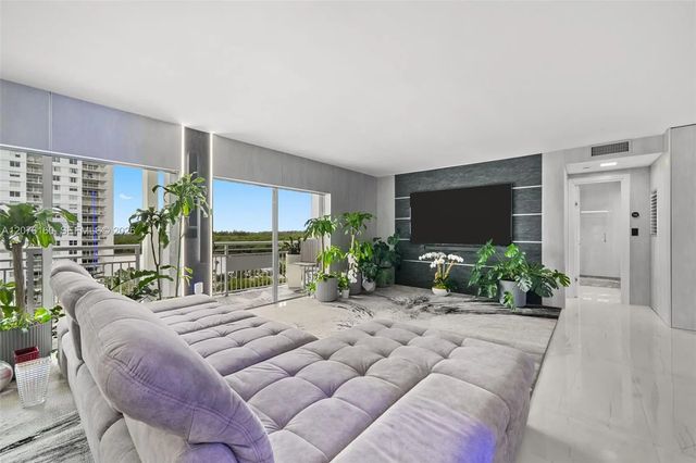 5 of 48 - 400 Kings Point Drive #822-23, Sunny Isles Beach, FL