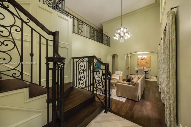 4 of 37 - 3740 Irvington Avenue, Coconut Grove, FL
