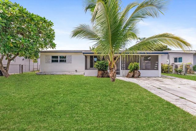 2 of 26 - 4641 Sw 25th Terrace, Dania Beach, FL