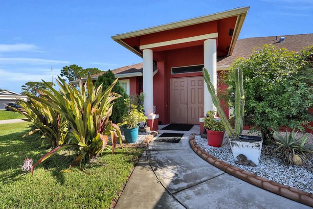 2 of 40 - 362 Sw Paw Court, Port St. Lucie, FL