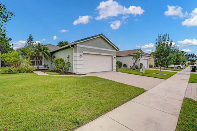 734 Sw Rocky Bayou Terrace, Port St. Lucie