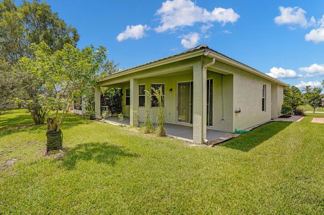 5 of 34 - 734 Sw Rocky Bayou Terrace, Port St. Lucie, FL