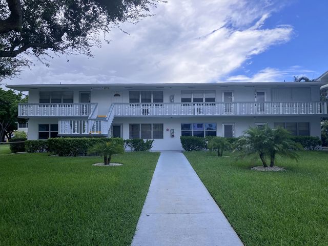 2 of 28 - 275 Windsor L, West Palm Beach, FL