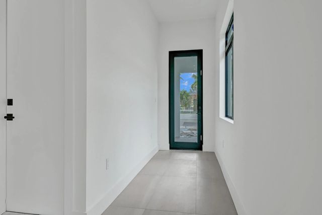 5 of 58 - 606-608 Sw 7th Avenue, Fort Lauderdale, FL
