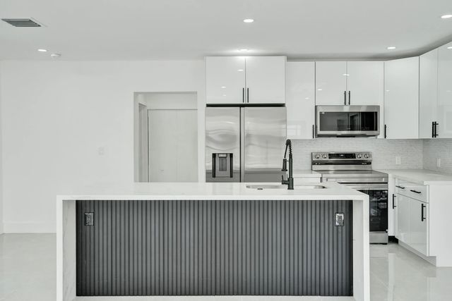 3 of 63 - 3234 Taft Street, Hollywood, FL