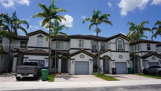 7616 Nw 114th Path, Doral