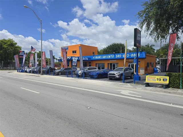 5 of 6 - 4010 E 8th Avenue, Hialeah, FL
