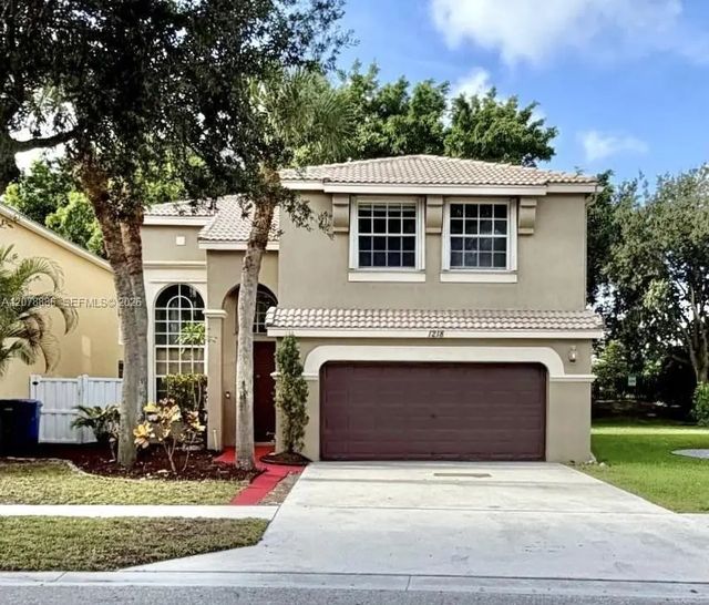 1218 Oakwater Drive, Royal Palm Beach
