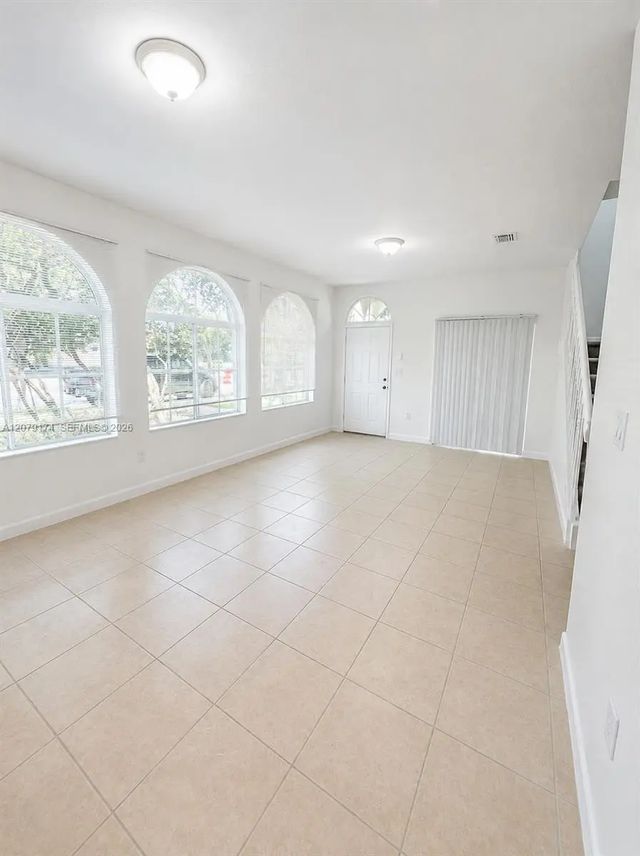 2 of 8 - 3632 Nw 30th Court #10f, Lauderdale Lakes, FL