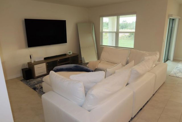 2 of 23 - 6840 Coconut Grove Drive, Sebring, FL