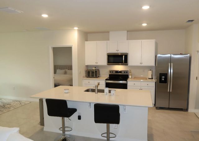 5 of 23 - 6840 Coconut Grove Drive, Sebring, FL