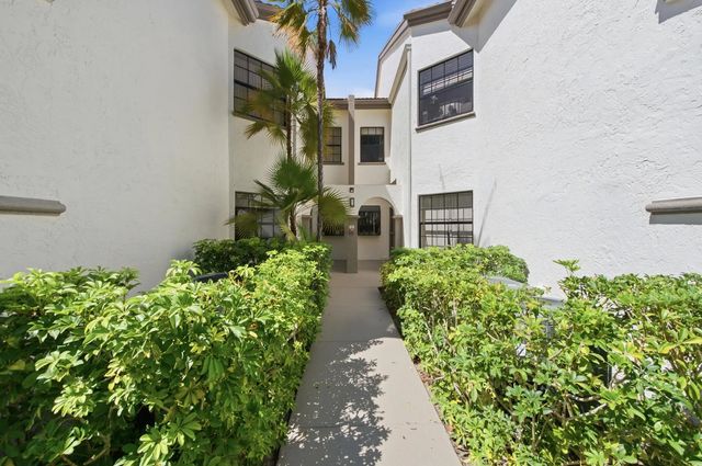 4 of 50 - 5219 Europa Drive #e, Boynton Beach, FL