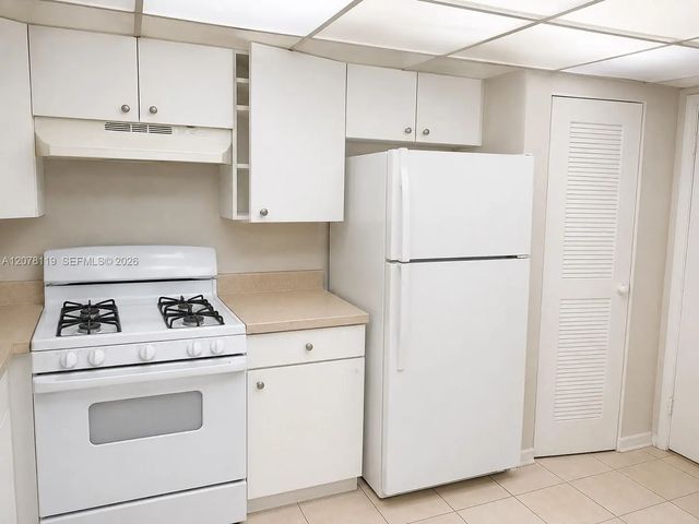 4 of 15 - 17911 Nw 68th Avenue #o202, Hialeah, FL