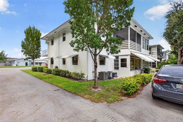 2 of 26 - 2551 W Golf Boulevard #101, Pompano Beach, FL