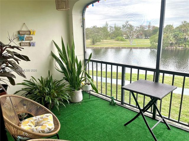 2 of 7 - 3760 Inverrary Drive #2r, Lauderhill, FL