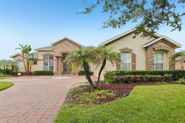 1413 Brilliant Cut Way, Brandon