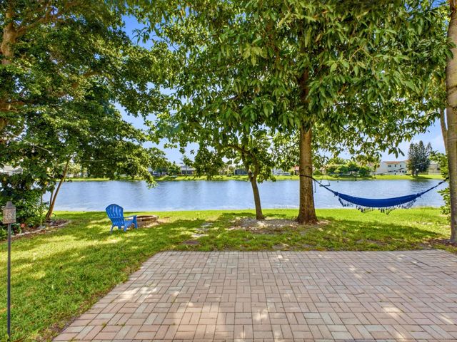 7098 Burgess Drive, Lake Worth