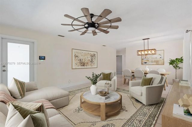 3 of 13 - 684 Ne 35th Street, Oakland Park, FL