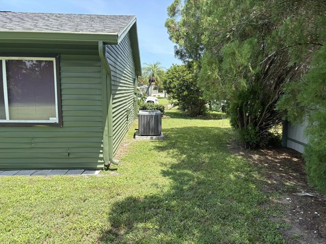 5 of 26 - 1422 Se Arenson Lane, Port St. Lucie, FL