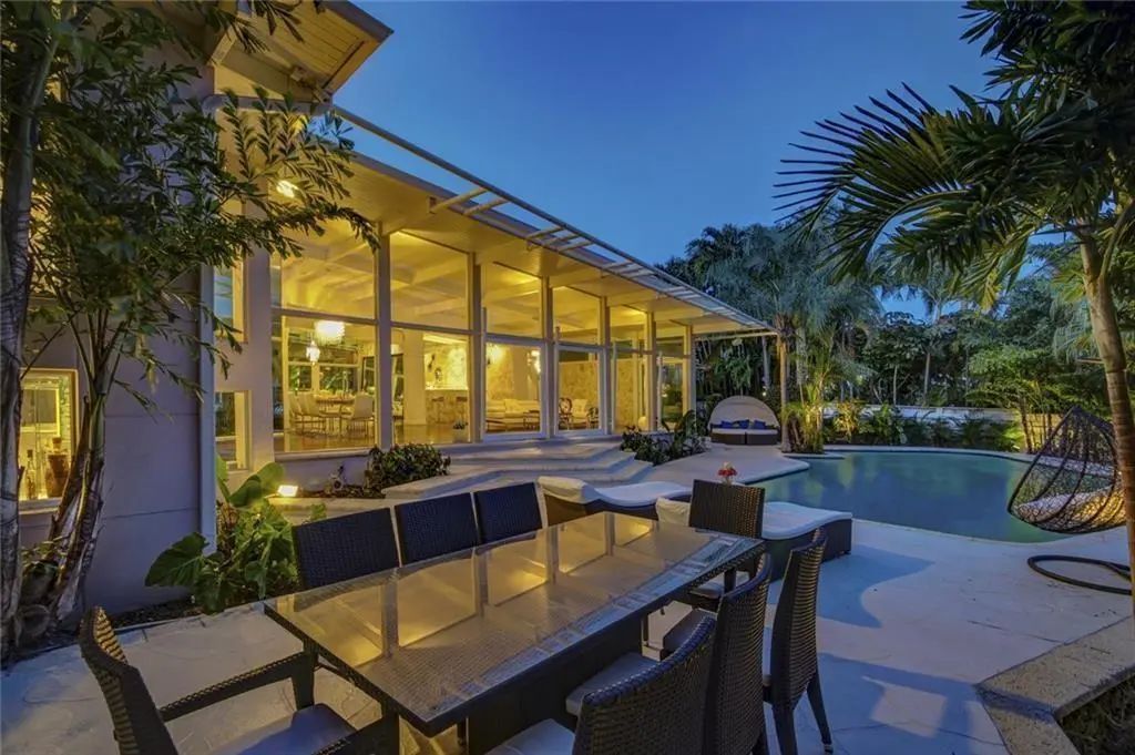 28 Pelican Drive, Fort Lauderdale