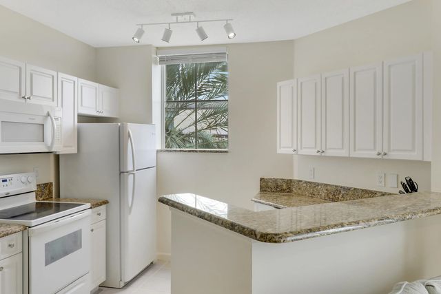 2 of 38 - 630 S Sapodilla Avenue S #411, West Palm Beach, FL