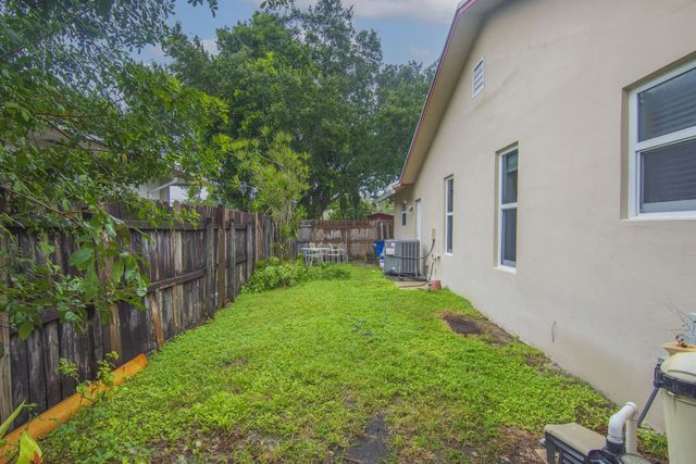 5 of 34 - 8860 Sw 49th Street, Cooper City, FL