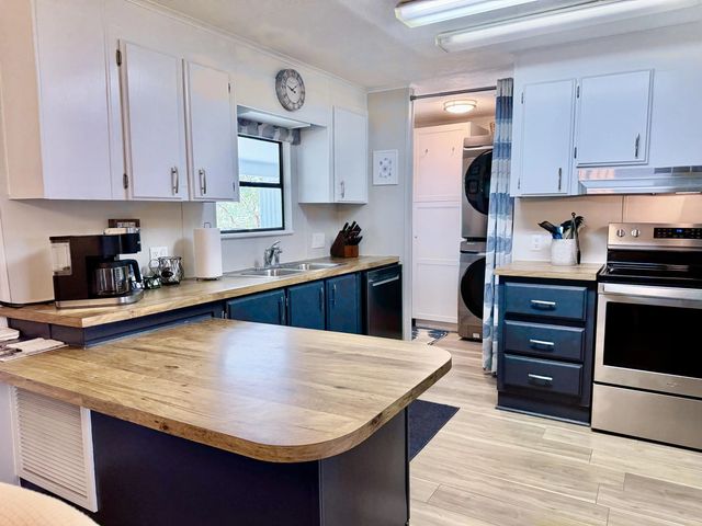 4 of 49 - 2237 Se 32nd Street, Okeechobee, FL