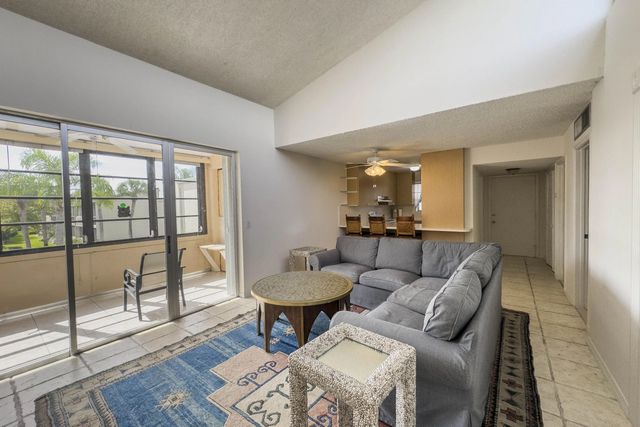 5 of 16 - 2540 Boundbrook Boulevard #204, Palm Springs, FL