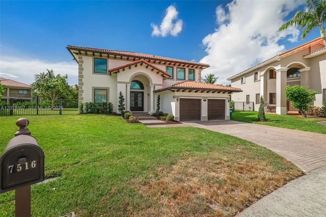 3 of 100 - 7516 Sw 190th Street, Cutler Bay, FL